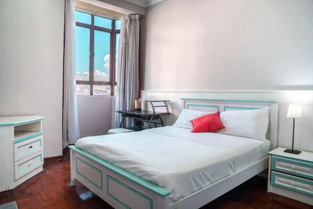 Century Bay Private Residences Sungai Dua Bukit Eksteriør billede