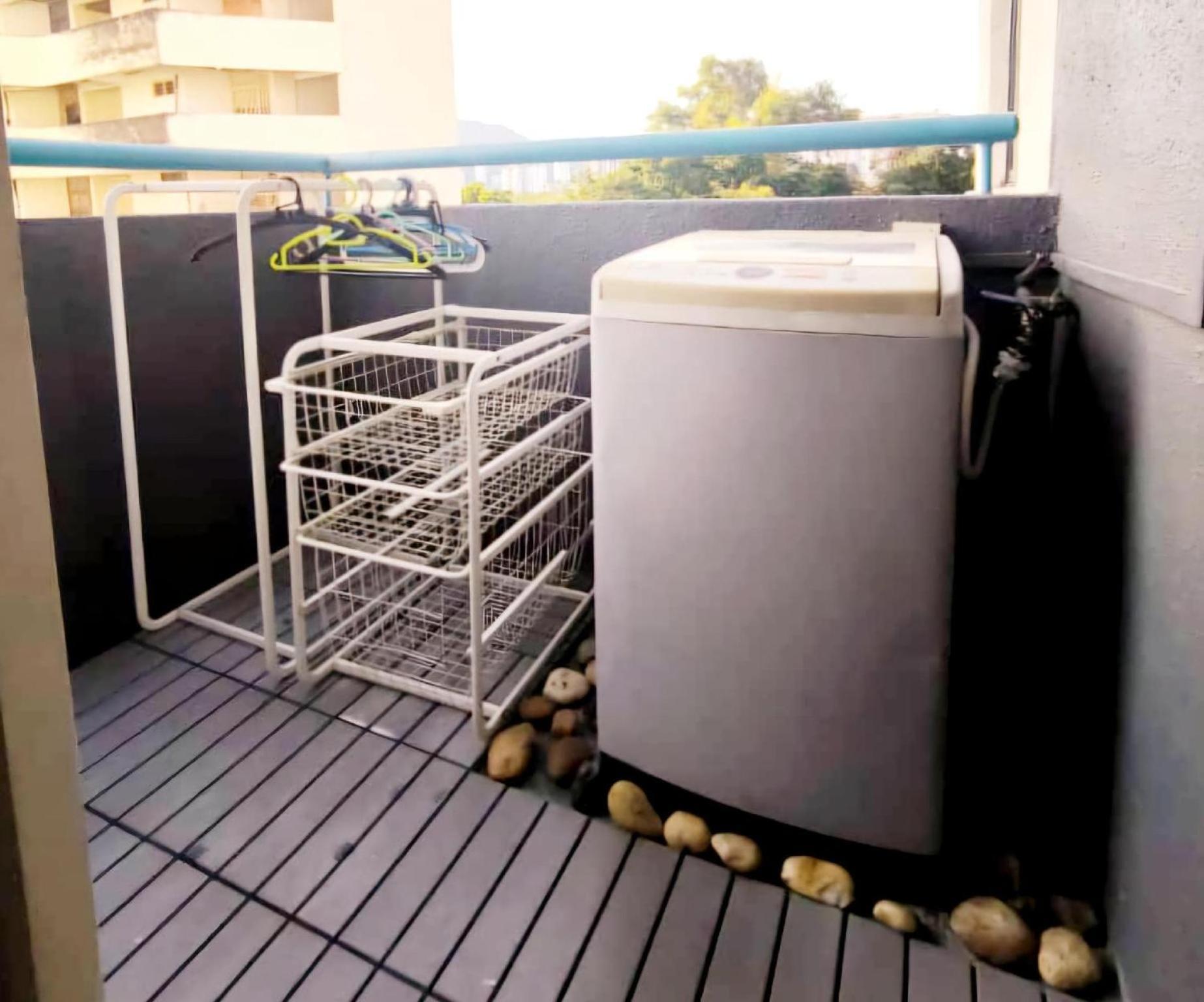 Century Bay Private Residences Sungai Dua Bukit Eksteriør billede